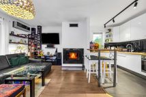 Mieszkanie 4-pokojowe Marki. Zdjęcie 3