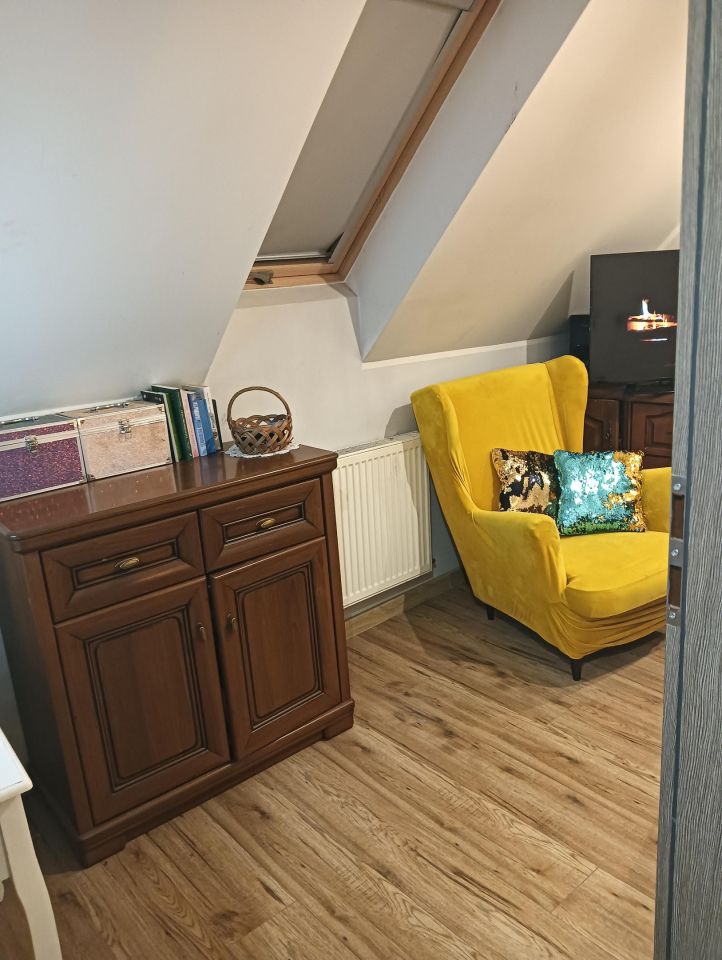 bliźniak, 5 pokoi Stary Otok. Zdjęcie 15