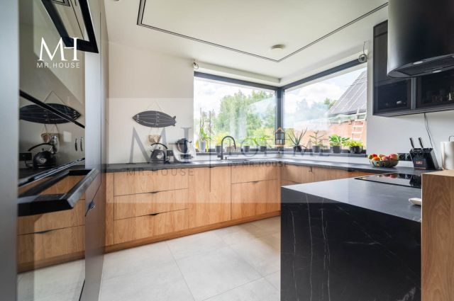 dom wolnostojący, 5 pokoi Ozorków. Zdjęcie 5