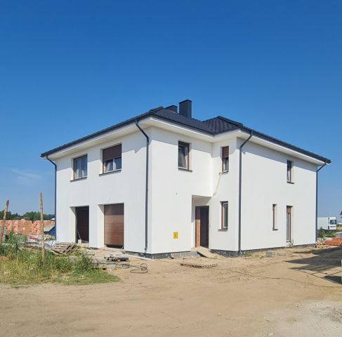 bliźniak, 4 pokoje Wysogotowo, ul. Długa. Zdjęcie 1