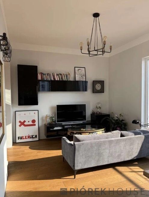 Mieszkanie 3-pokojowe Warszawa Wawer, ul. Poematu. Zdjęcie 6