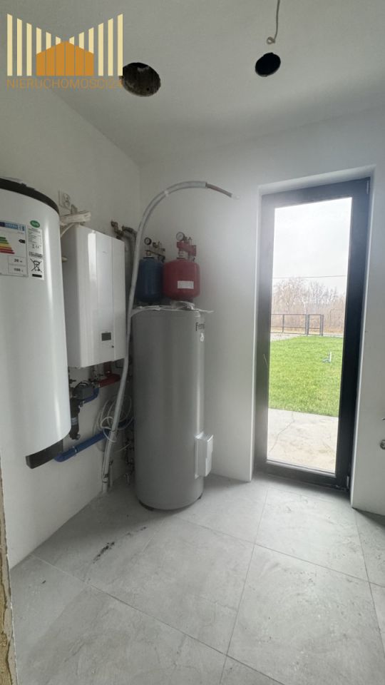 dom wolnostojący, 4 pokoje Podrudzie. Zdjęcie 10