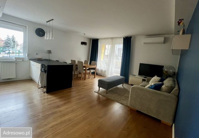 Mieszkanie 3-pokojowe Wrocław Klecina, ul. Cukrowa. Zdjęcie 1