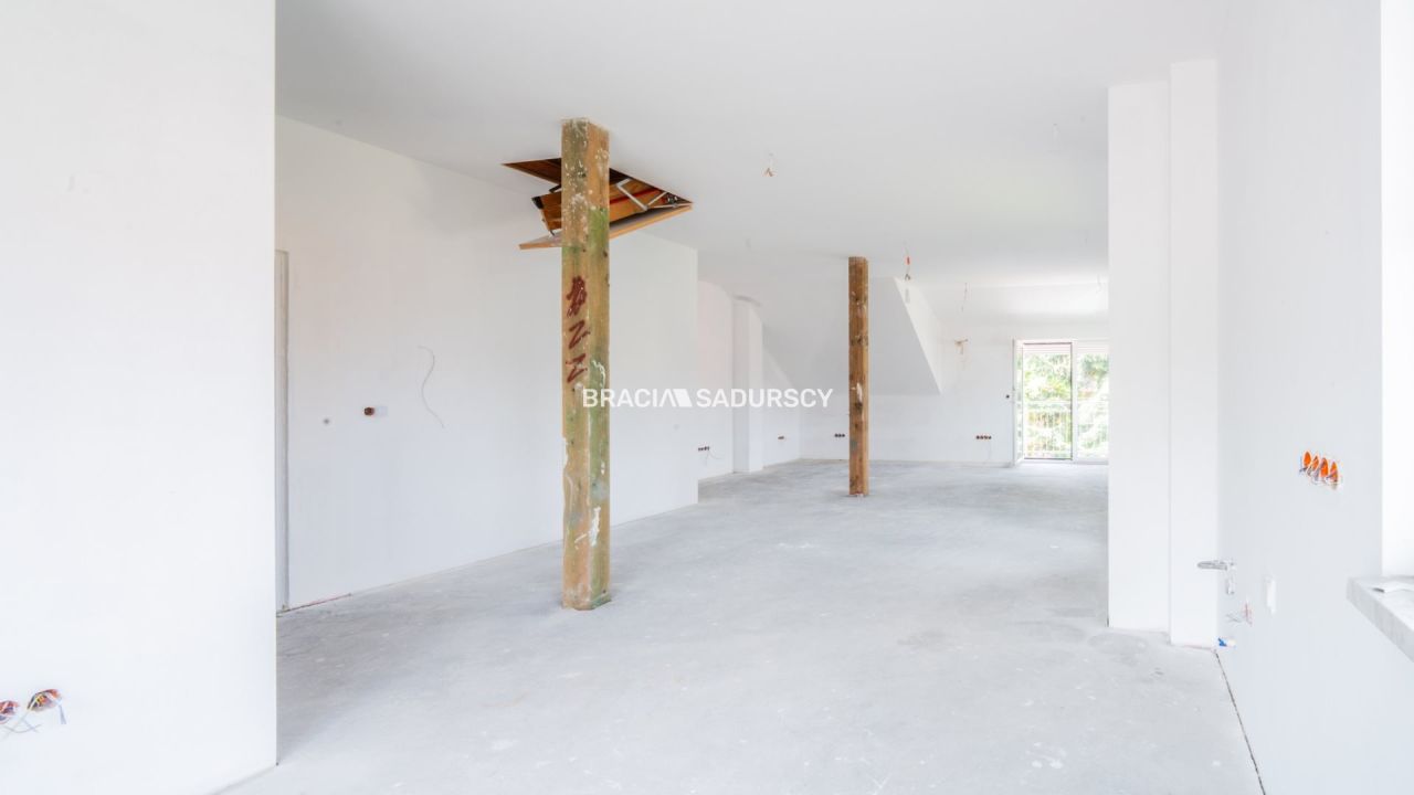 Mieszkanie 5-pokojowe Kraków Podgórze, ul. Myśliwska. Zdjęcie 3