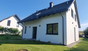 dom wolnostojący, 5 pokoi Sikorzyno, Spokojna