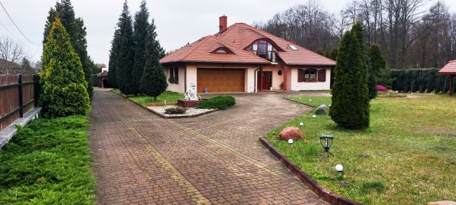 dom wolnostojący, 7 pokoi Gliwice Wilcze Gardło, ul. Begonii. Zdjęcie 1