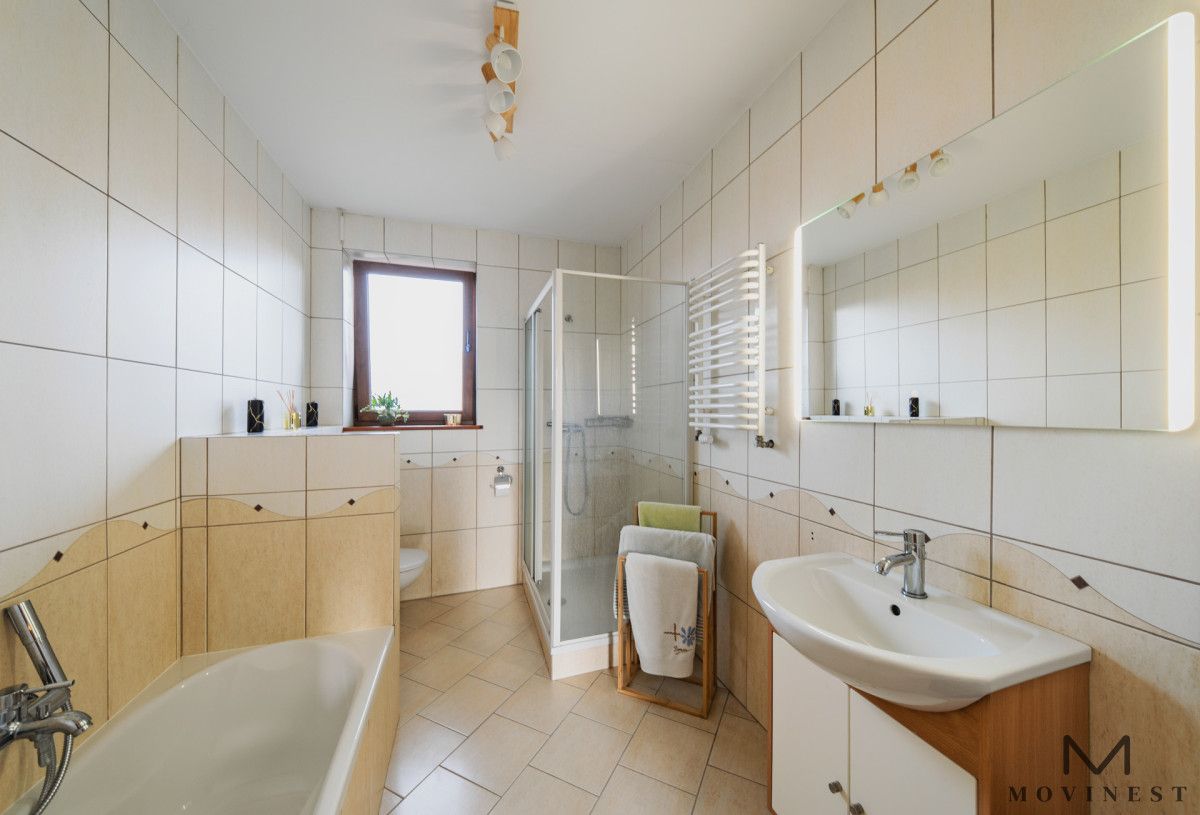 dom wolnostojący, 4 pokoje Biskupice. Zdjęcie 14