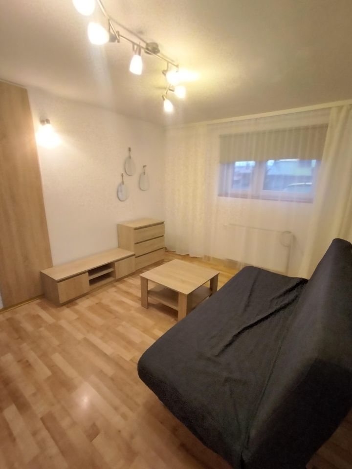 budynek wielorodzinny, 10 pokoi Żywiec, ul. Irysowa. Zdjęcie 5