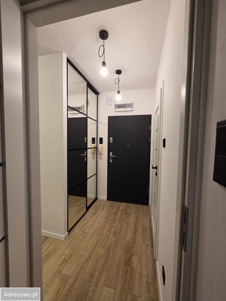 Mieszkanie 2-pokojowe Warszawa Ochota, ul. Wacława Sierpińskiego. Zdjęcie 3