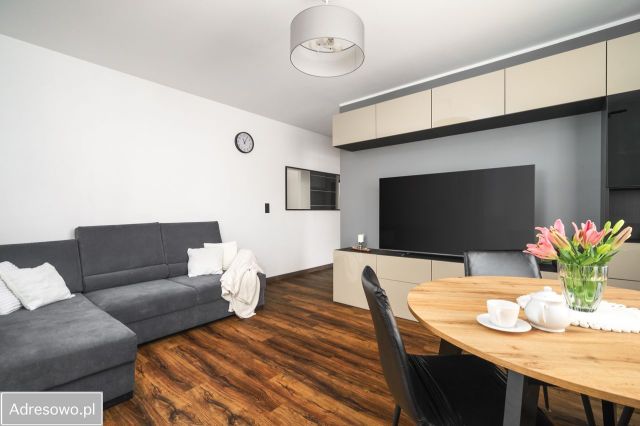 Mieszkanie 2-pokojowe Warszawa Ursus, ul. Edwarda Habicha. Zdjęcie 1