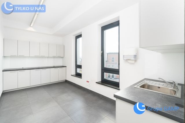 Biuro Kraków Skotniki, ul. Księdza Franciszka Trockiego. Zdjęcie 9