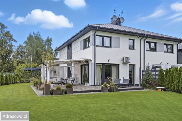 bliźniak, 5 pokoi Adamowizna. Zdjęcie 1