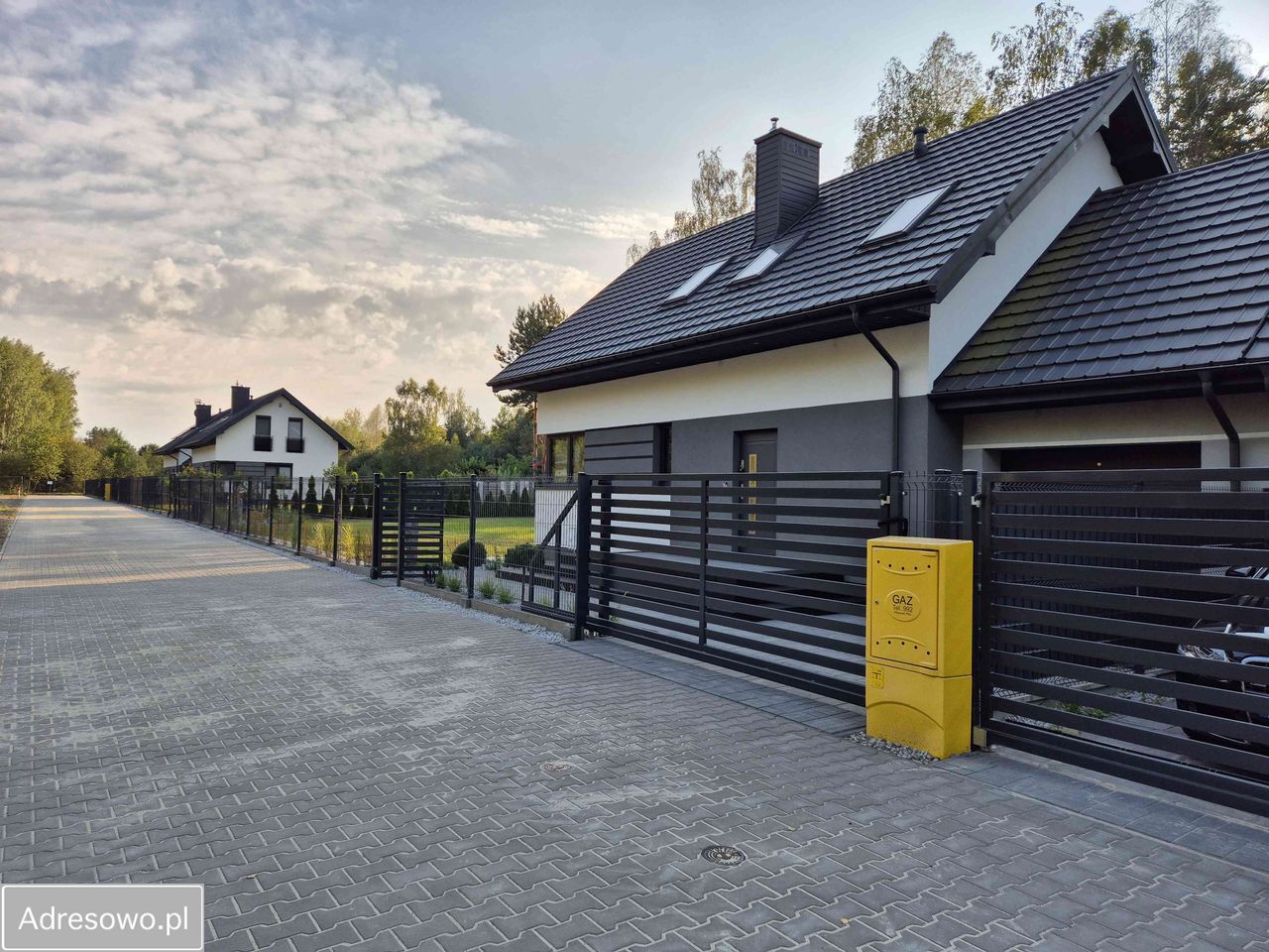 dom wolnostojący, 5 pokoi Mleczków, ul. Radomska. Zdjęcie 10