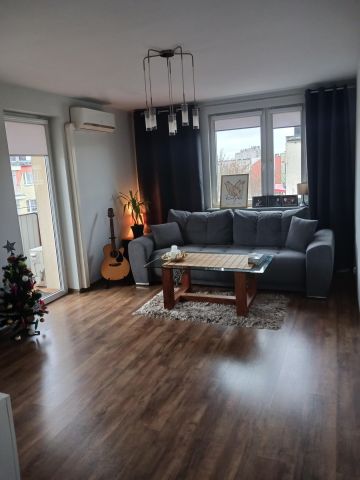 Mieszkanie 2-pokojowe Kędzierzyn-Koźle Kędzierzyn, ul. Kazimierza Wielkiego. Zdjęcie 1