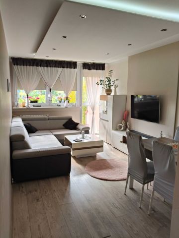 Mieszkanie 3-pokojowe Lubin, ul. Pawia. Zdjęcie 1