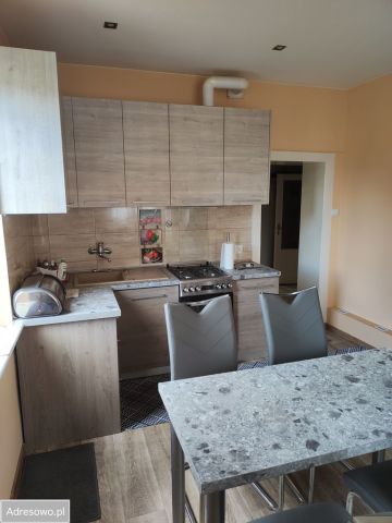 dom wolnostojący, 3 pokoje Tomaszów Mazowiecki. Zdjęcie 5
