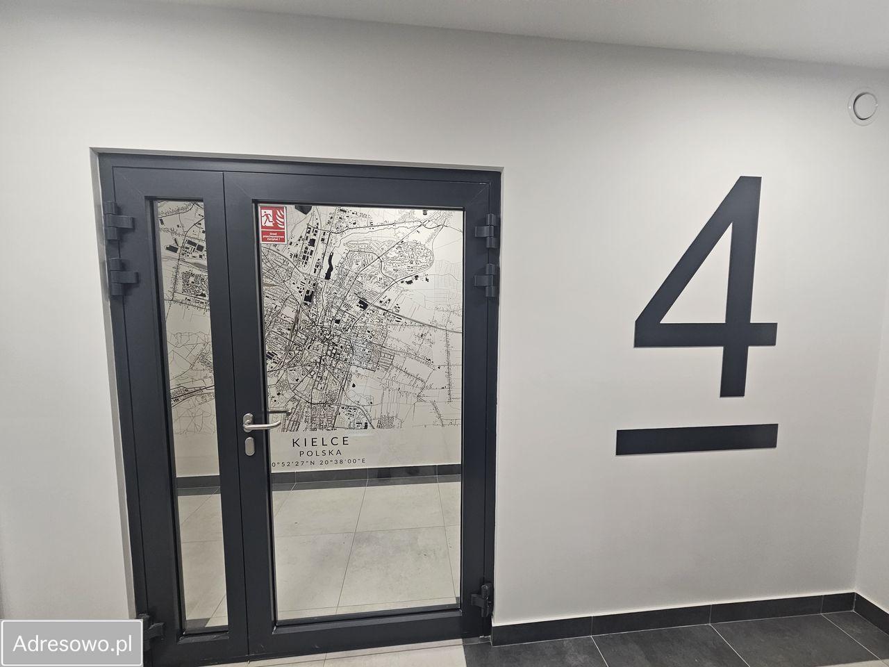Mieszkanie 3-pokojowe Kielce KSM, al. Solidarności. Zdjęcie 13