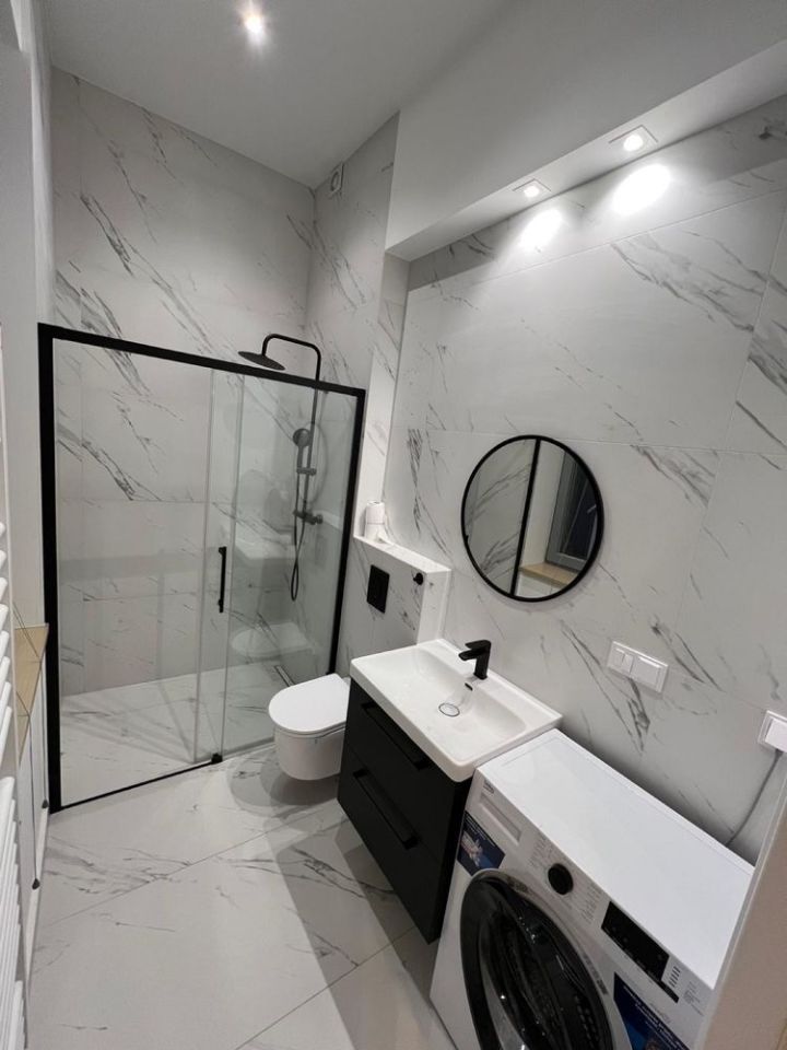 Mieszkanie 2-pokojowe Zduńska Wola, pl. Wolności. Zdjęcie 2