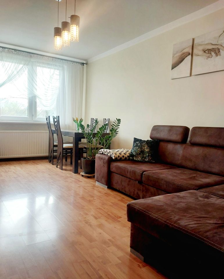 Mieszkanie 3-pokojowe Ogrodzona, ul. Centralna. Zdjęcie 1