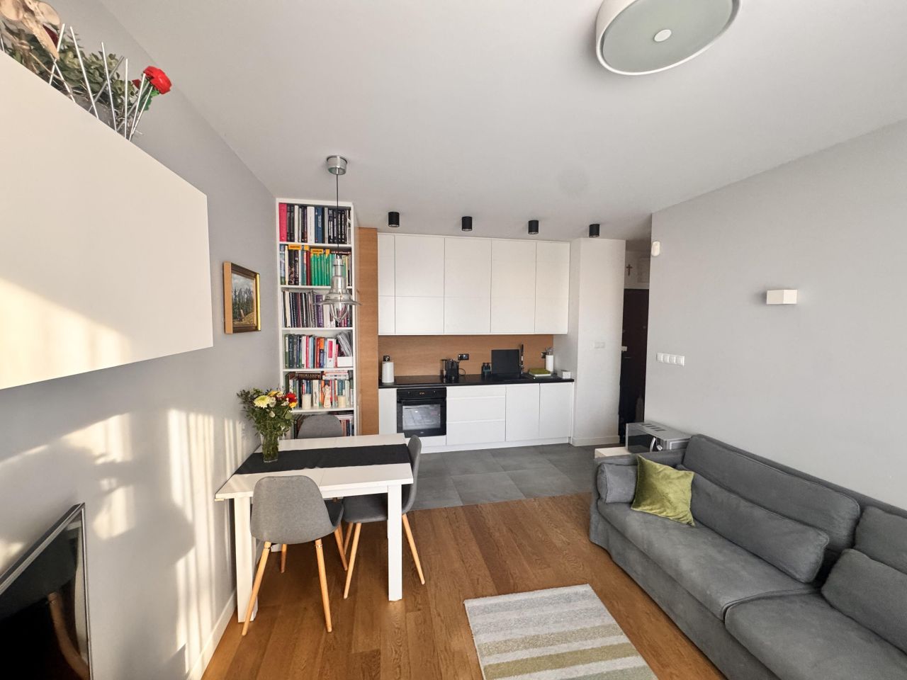 Mieszkanie 3-pokojowe Warszawa Wola, ul. Jana Kazimierza. Zdjęcie 2