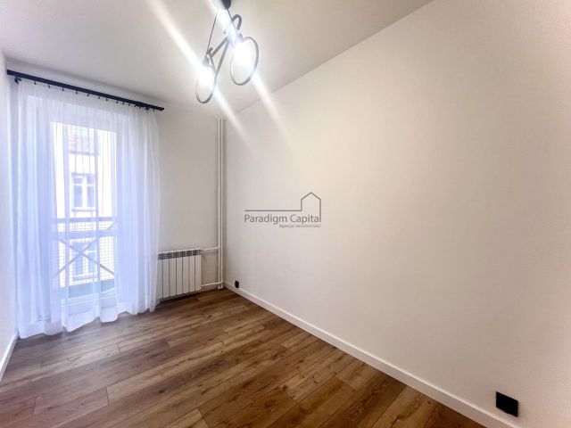 Mieszkanie 3-pokojowe Kraków Stare Miasto, ul. Zamkowa. Zdjęcie 12