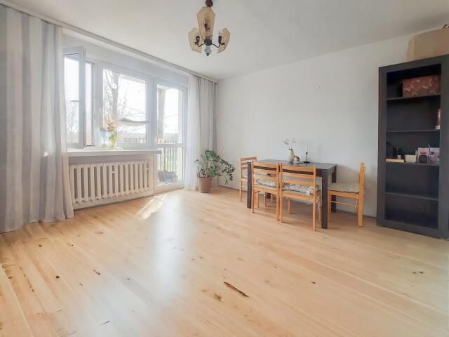 Mieszkanie 3-pokojowe Kraków Nowa Huta, os. Złotego Wieku. Zdjęcie 2