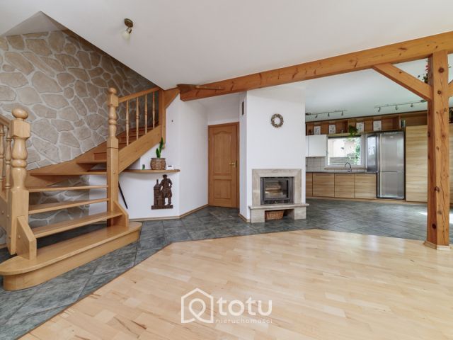 dom wolnostojący, 8 pokoi Piastów. Zdjęcie 13