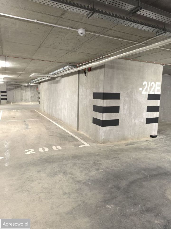 Garaż/miejsce parkingowe Poznań Rataje, ul. Katowicka. Zdjęcie 3