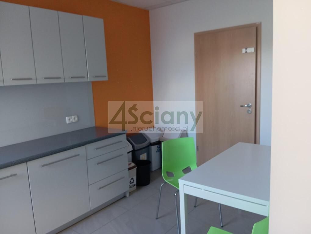 Biuro Warszawa Ursynów. Zdjęcie 2