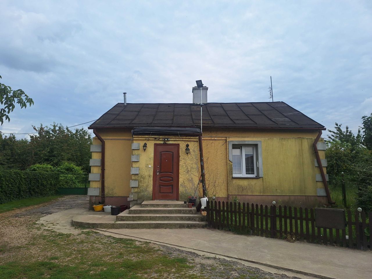 dom wolnostojący Goszczyn, ul. Piekarska