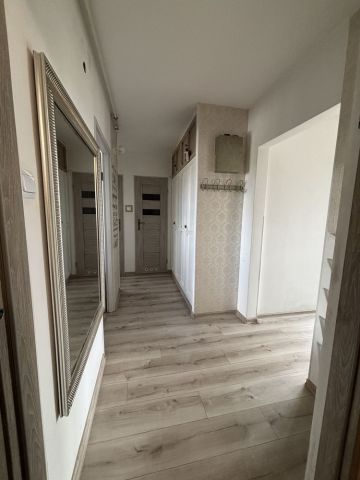 Mieszkanie 4-pokojowe Grodzisk Mazowiecki Centrum, ul. H. Sienkiewicza. Zdjęcie 1