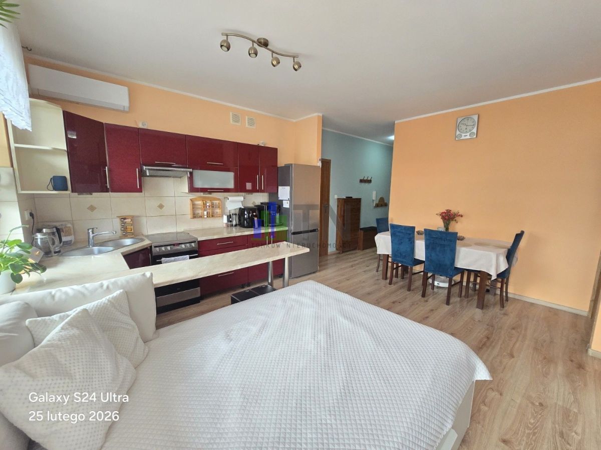 Mieszkanie 3-pokojowe Siechnice. Zdjęcie 9