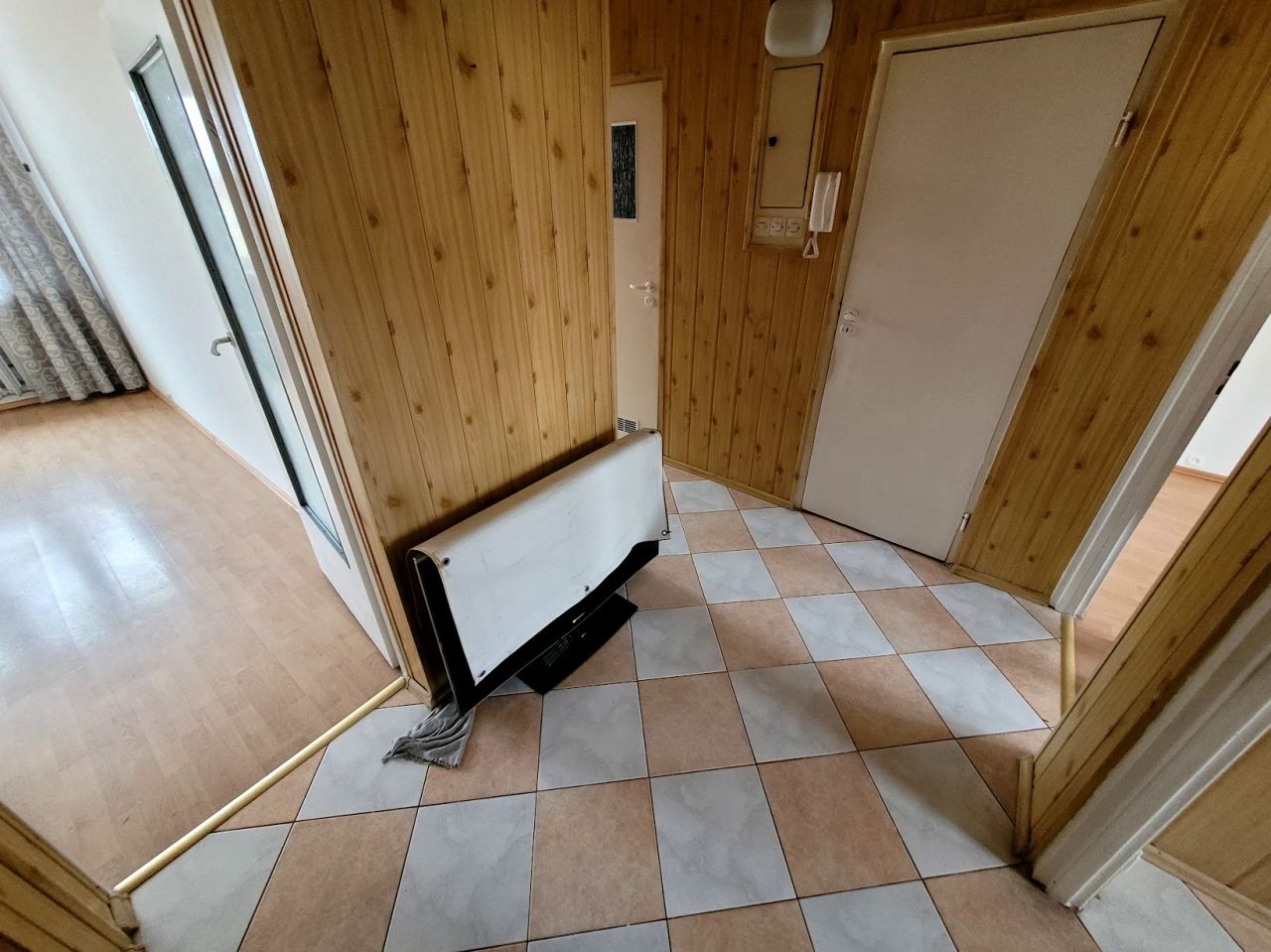 Mieszkanie 3-pokojowe Kielce Podkarczówka, ul. Kruszcowa. Zdjęcie 1