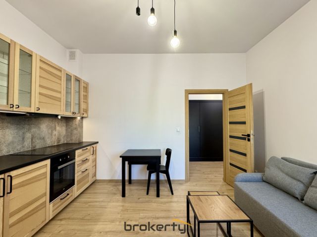 Mieszkanie 2-pokojowe Bielawa, ul. Stefana Żeromskiego. Zdjęcie 2