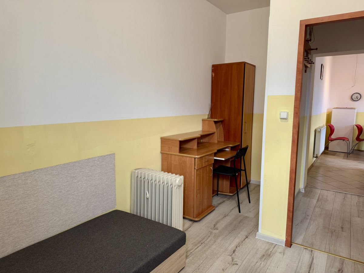 dom szeregowy, 10 pokoi Jelenia Góra Czarne. Zdjęcie 15