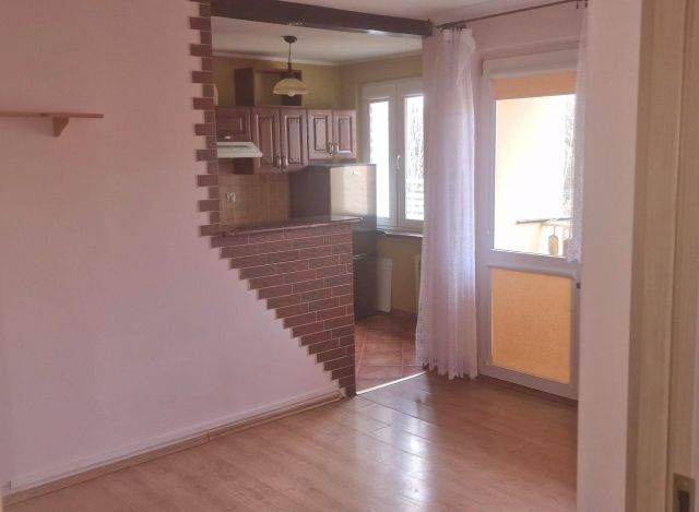 Mieszkanie 3-pokojowe Świdnica, ul. Mieczysława Kozara Słobódzkiego. Zdjęcie 1