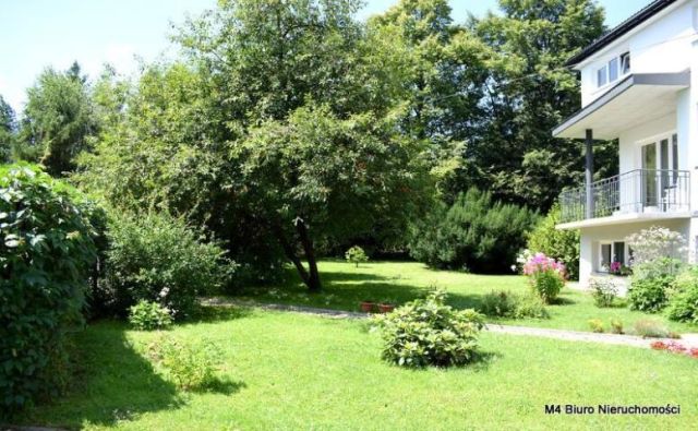 dom wolnostojący, 8 pokoi Krosno. Zdjęcie 2