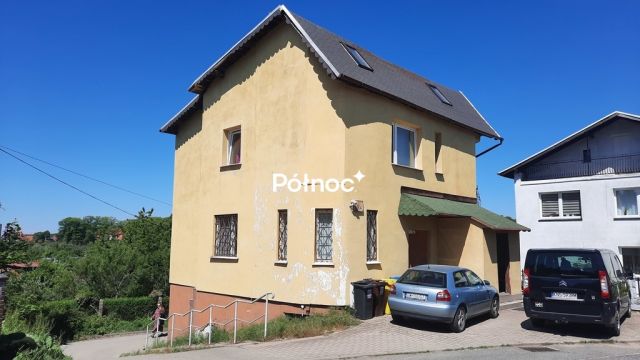 dom wolnostojący, 6 pokoi Bolesławiec, ul. Konradowska. Zdjęcie 1