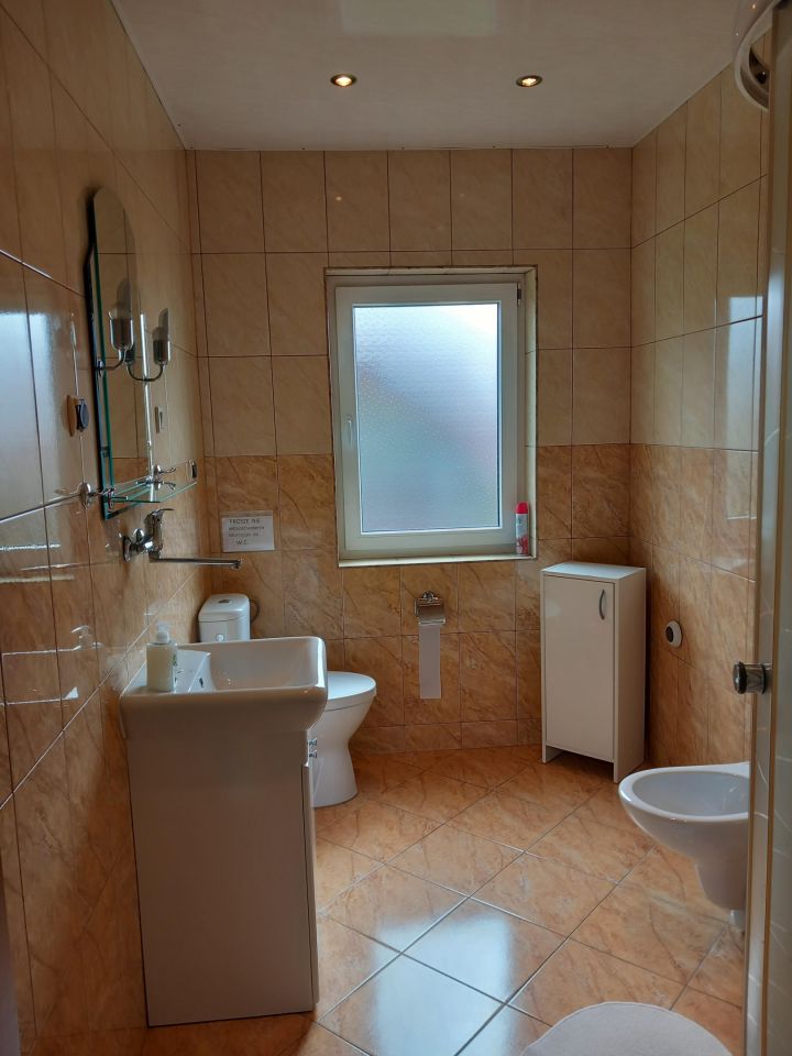 dom wolnostojący, 7 pokoi Rowy, ul. Jarzębinowa. Zdjęcie 10