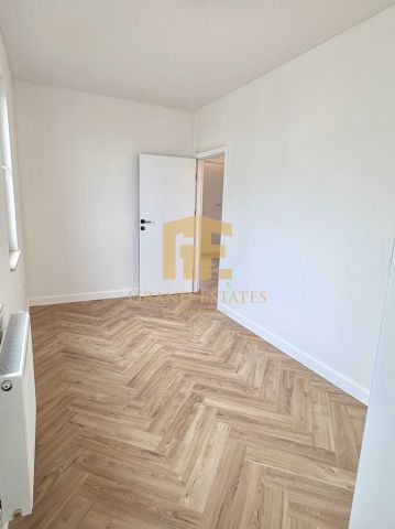 Mieszkanie 3-pokojowe Pogórze, ul. Katalońska. Zdjęcie 5