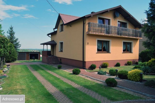 dom wolnostojący, 6 pokoi Wysoka, ul. Wesoła. Zdjęcie 1