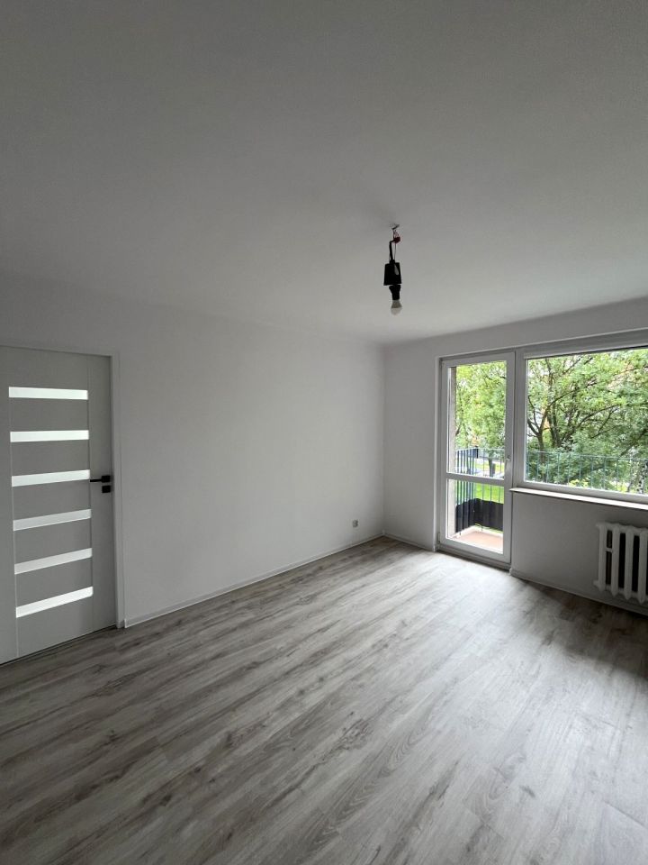 Mieszkanie 3-pokojowe Bytom, ul. Chorzowska. Zdjęcie 5