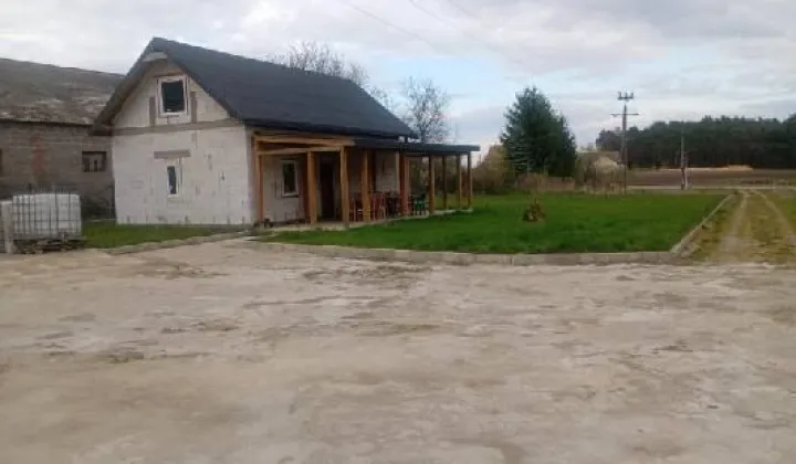 dom wolnostojący Roszkowa Wola