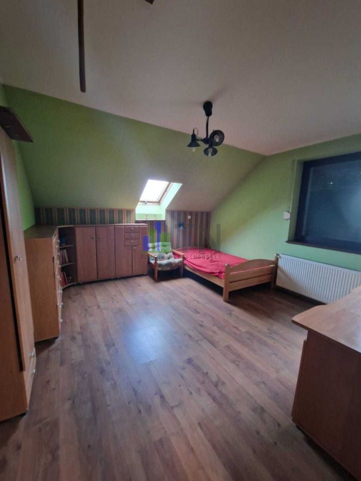 dom wolnostojący, 7 pokoi Kiełczów. Zdjęcie 13