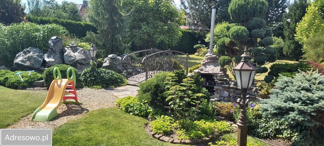 dom wolnostojący, 10 pokoi Jelcz-Laskowice, ul. Polna. Zdjęcie 9