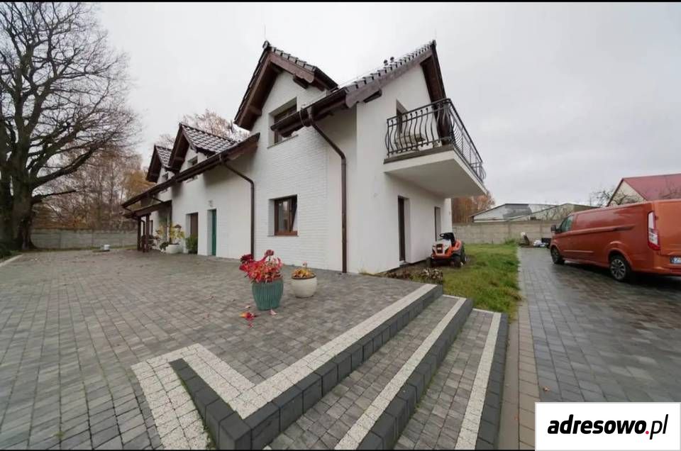 dom wolnostojący Świnoujście Karsibór, ul. Osadników Wojskowych. Zdjęcie 1