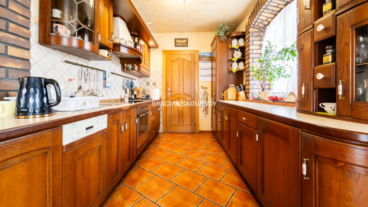 dom wolnostojący, 5 pokoi Wieliczka. Zdjęcie 16