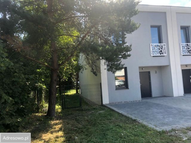 Mieszkanie 4-pokojowe Wrocław Fabryczna, ul. Strzeblowska. Zdjęcie 1