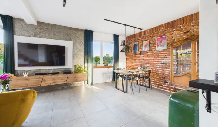 bliźniak, 5 pokoi Łomianki Dolne, ul. Brzegowa