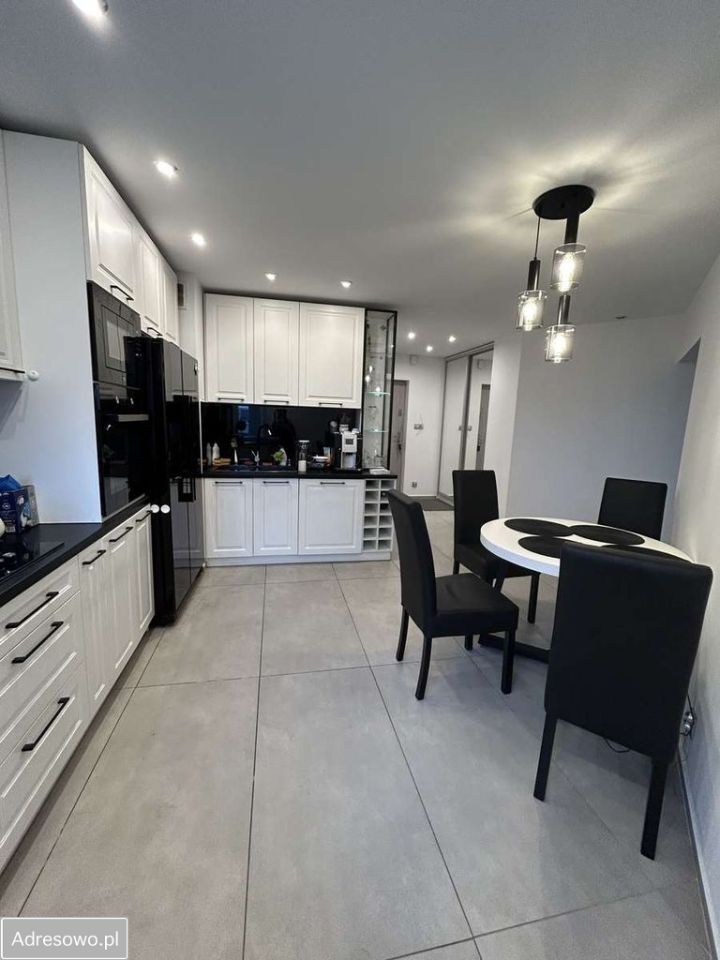 Mieszkanie 3-pokojowe Katowice Zawodzie, al. Walentego Roździeńskiego. Zdjęcie 12